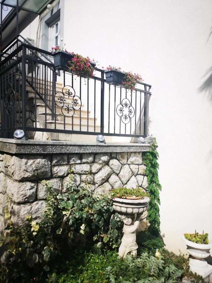 Apartments By The Sea Selce, Crikvenica - 16375 外观 照片