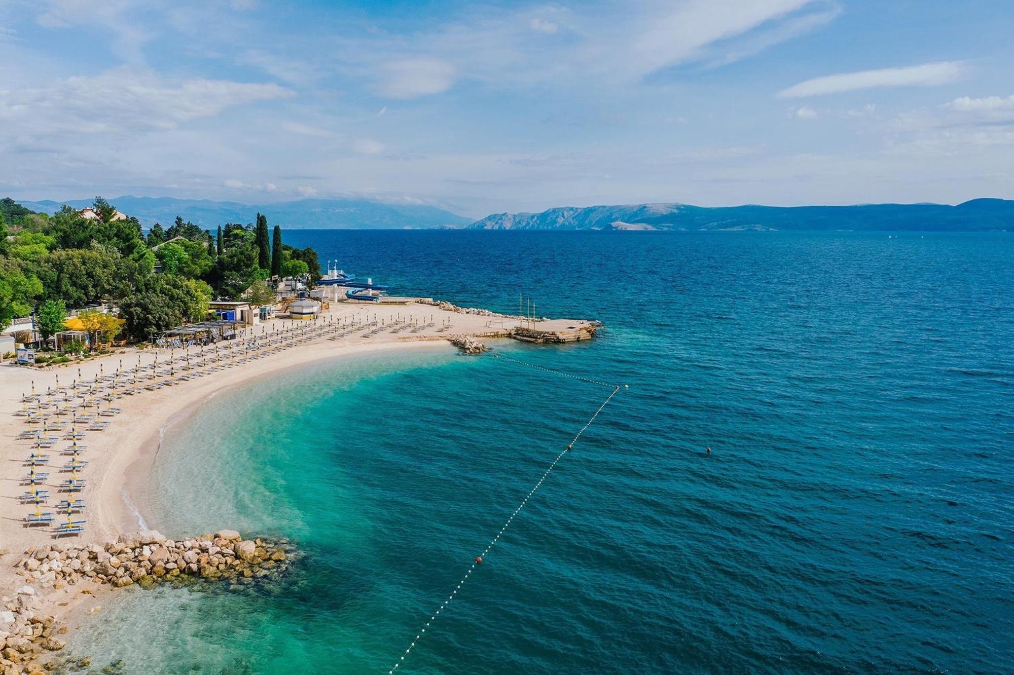 Apartments By The Sea Selce, Crikvenica - 16375 外观 照片