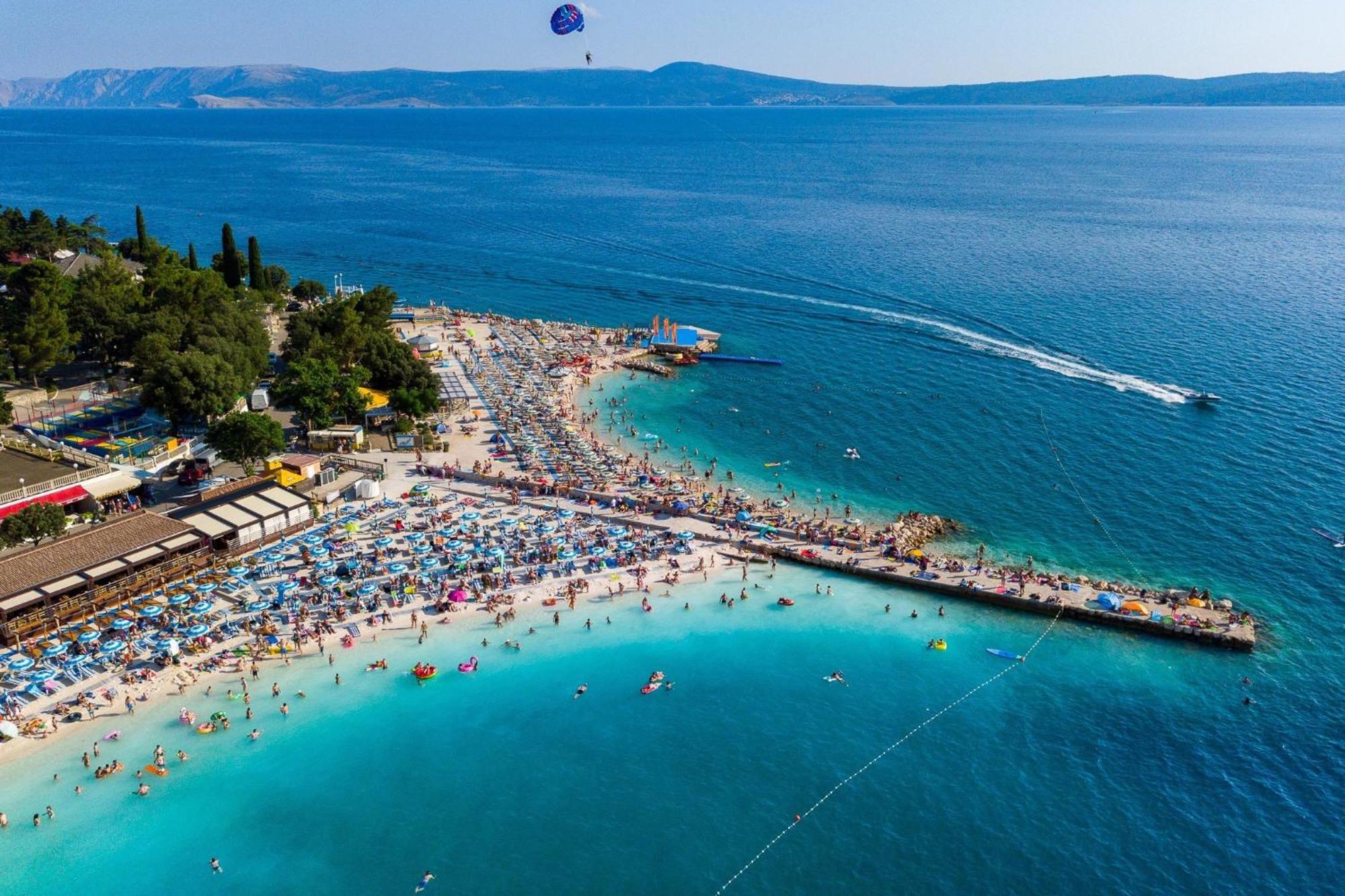 Apartments By The Sea Selce, Crikvenica - 16375 外观 照片